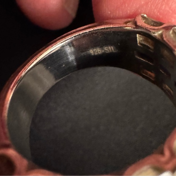 BNWOT | Vera Wang Love Collection Emerald & Sapphire Baguette Ring - Picture 4 of 4